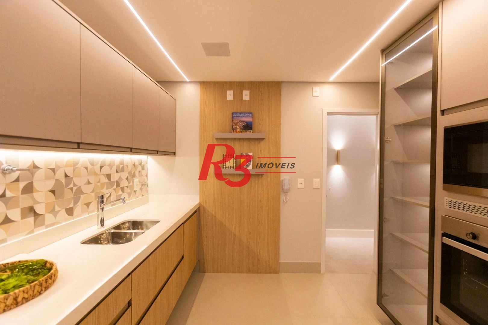 Apartamento à venda, 132 m² por R$ 2.390.000,00 - Pompéia - Santos/SP
