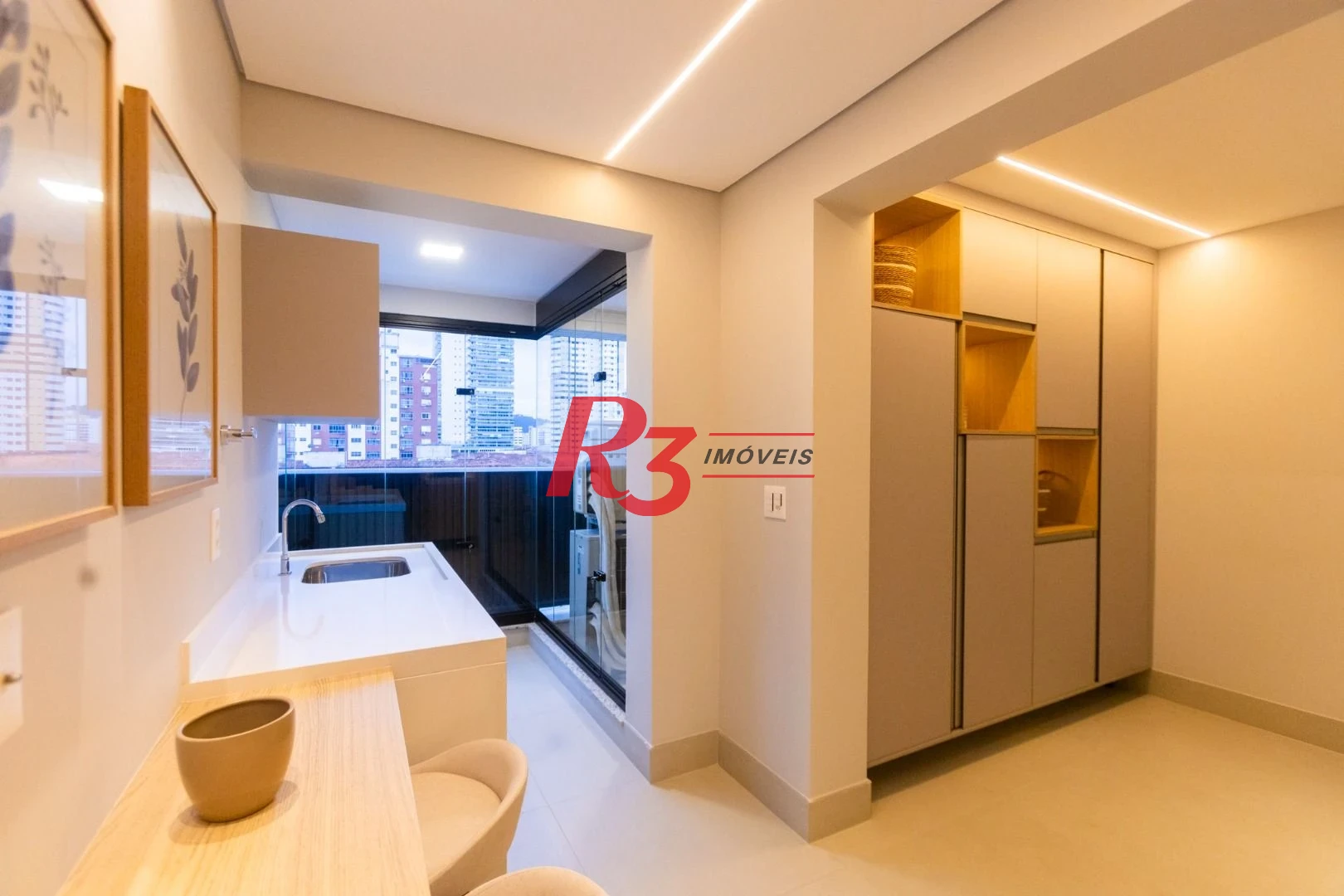 Apartamento à venda, 132 m² por R$ 2.390.000,00 - Pompéia - Santos/SP