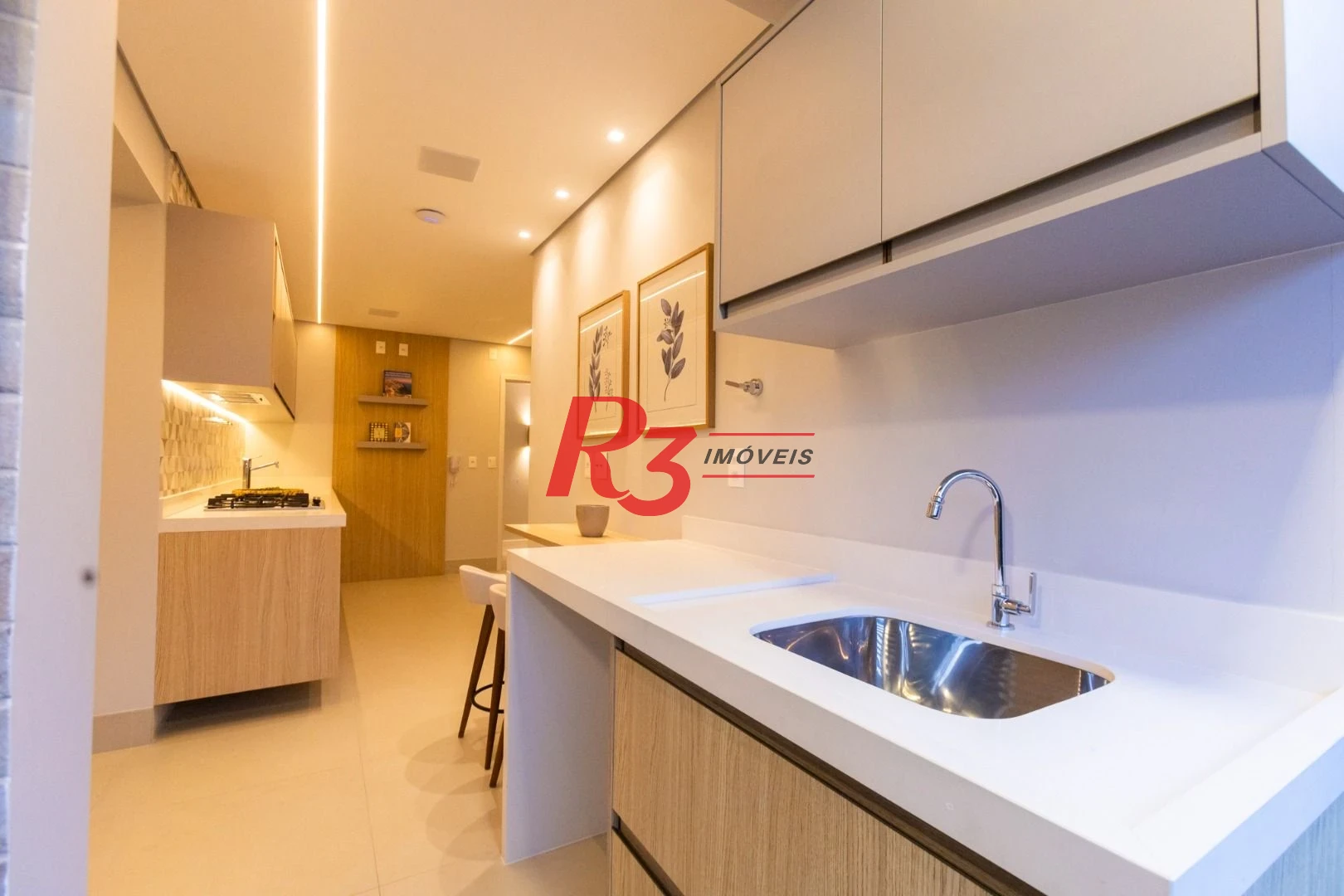 Apartamento à venda, 132 m² por R$ 2.390.000,00 - Pompéia - Santos/SP