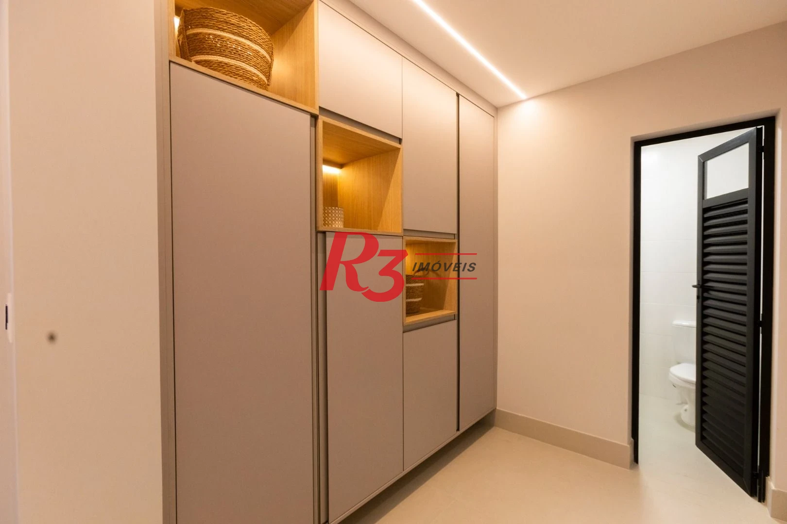 Apartamento à venda, 132 m² por R$ 2.390.000,00 - Pompéia - Santos/SP
