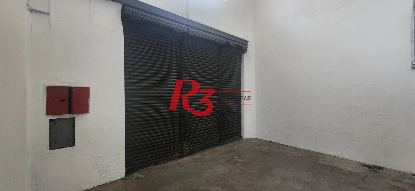 Galpão para alugar, 879 m² por R$ 35.000,01/mês - Encruzilhada - Santos/SP