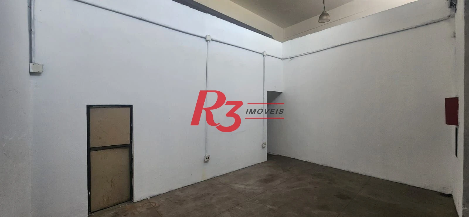 Galpão para alugar, 879 m² por R$ 35.000,01/mês - Encruzilhada - Santos/SP