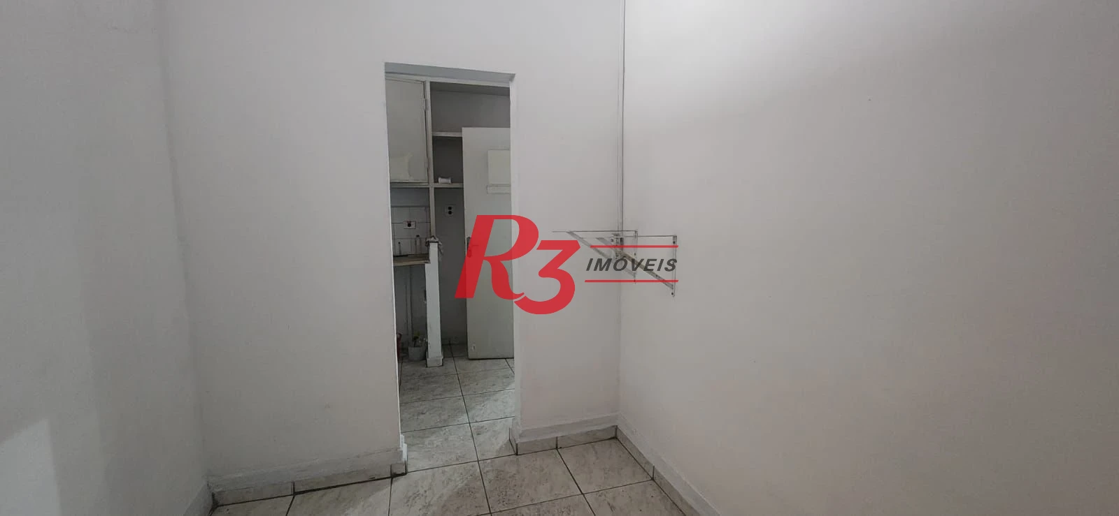 Galpão para alugar, 879 m² por R$ 35.000,01/mês - Encruzilhada - Santos/SP
