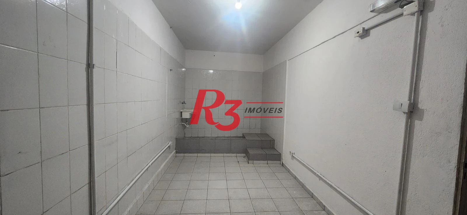 Galpão para alugar, 879 m² por R$ 35.000,01/mês - Encruzilhada - Santos/SP