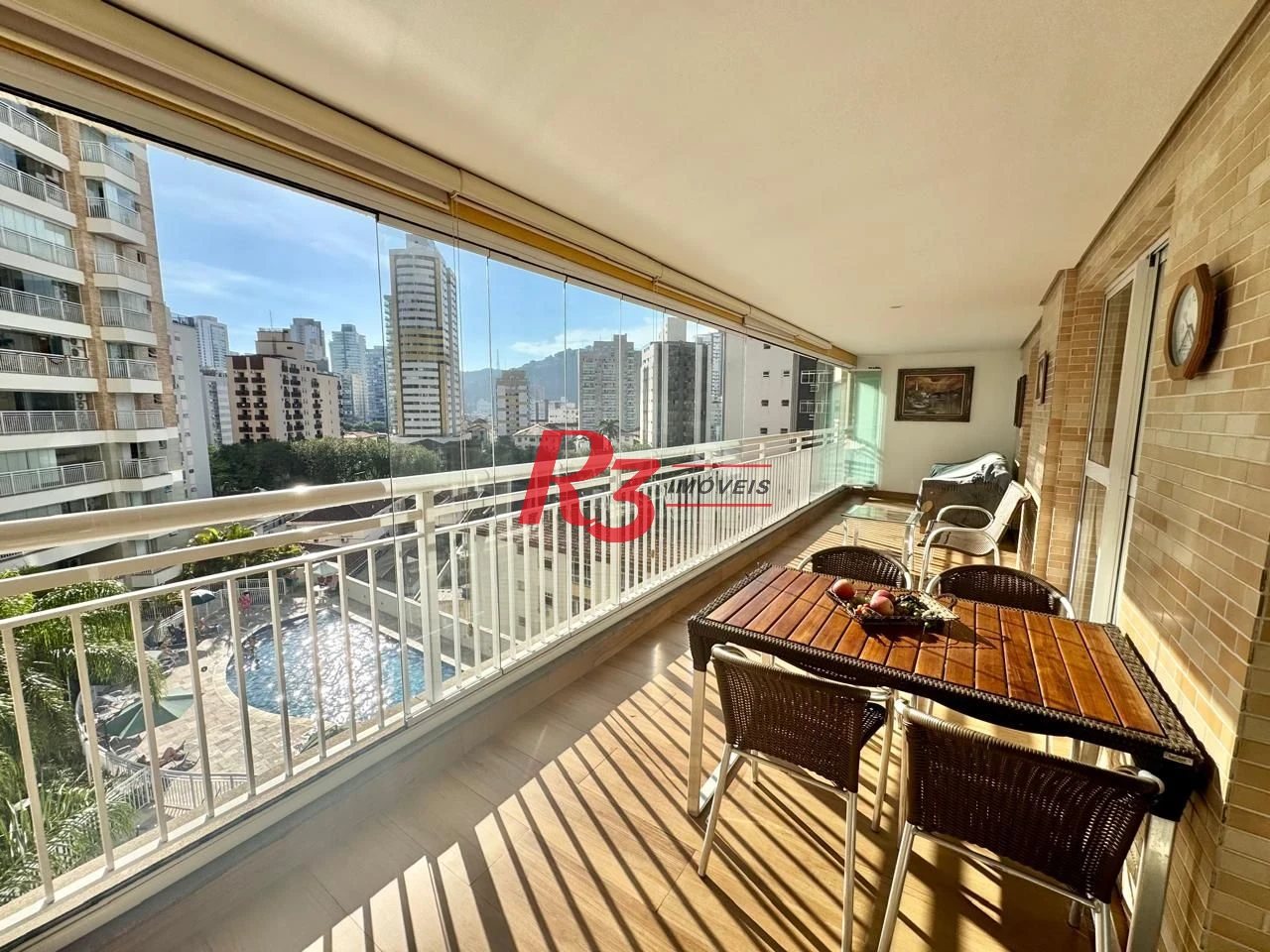Apartamento com 3 dormitórios para alugar, 160 m² por R$ 12.000,00/mês - Gonzaga - Santos/SP