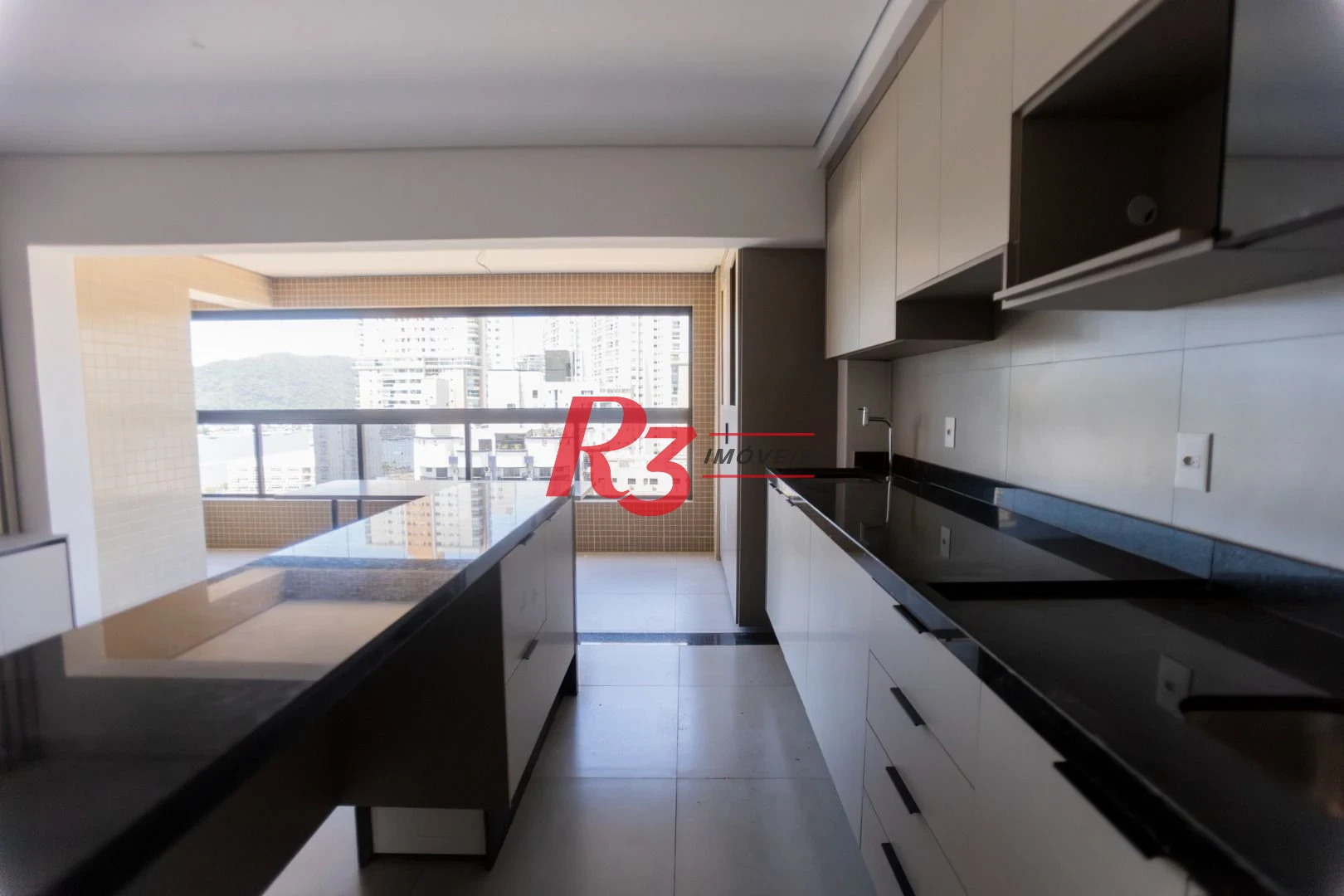 Apartamento com 2 dormitórios à venda, 65 m² por R$ 1.150.000,00 - Ponta da Praia - Santos/SP
