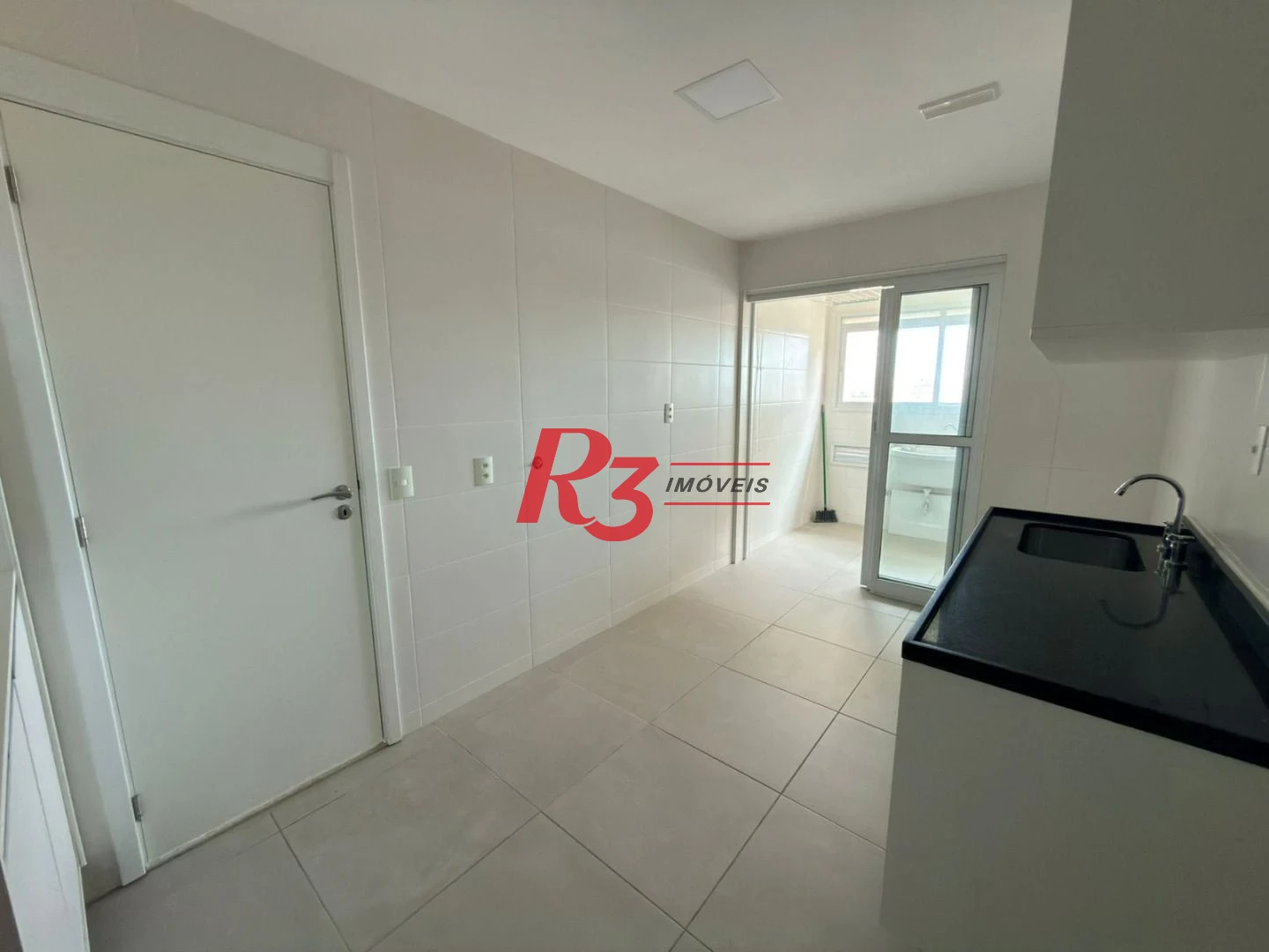 Apartamento para alugar, 143 m² por R$ 12.500,08/mês - Boqueirão - Santos/SP