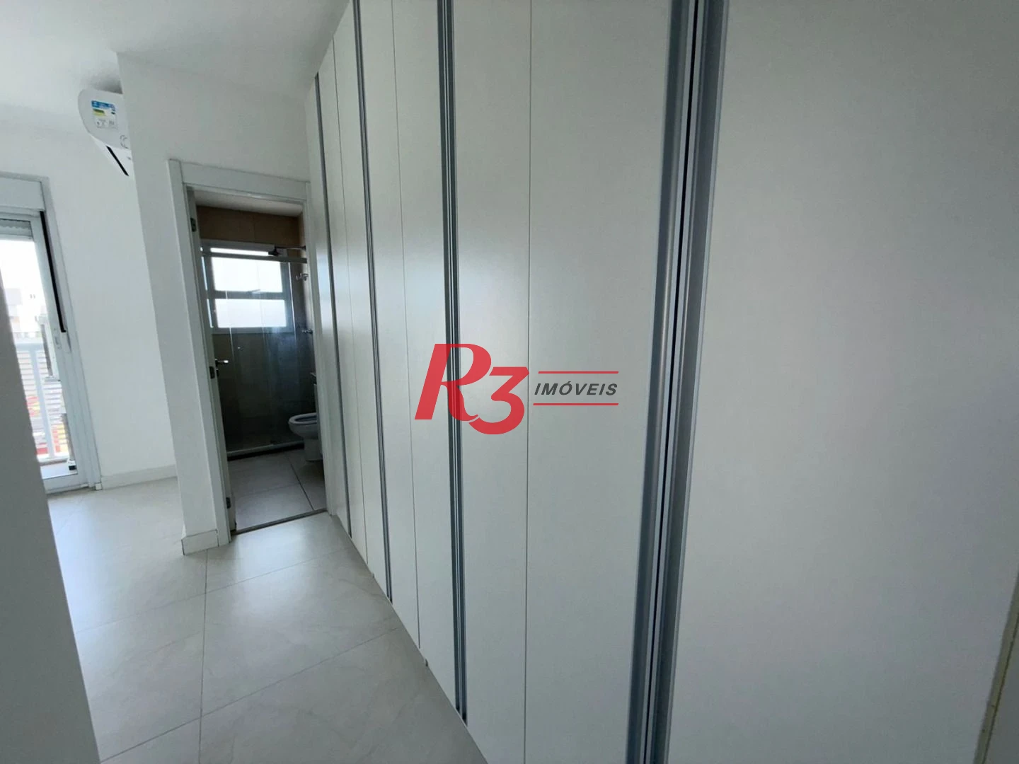 Apartamento para alugar, 143 m² por R$ 12.500,08/mês - Boqueirão - Santos/SP