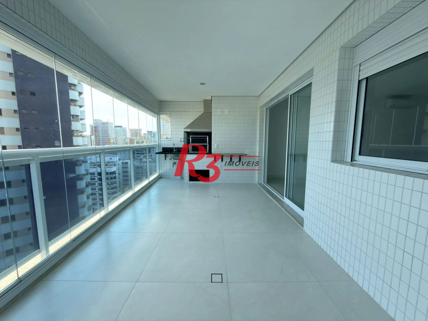 Apartamento para alugar, 143 m² por R$ 12.500,08/mês - Boqueirão - Santos/SP