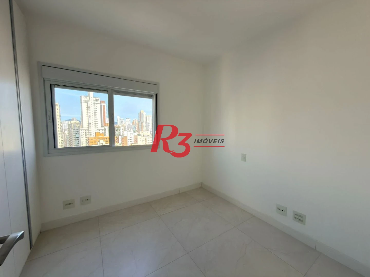 Apartamento para alugar, 143 m² por R$ 12.500,08/mês - Boqueirão - Santos/SP