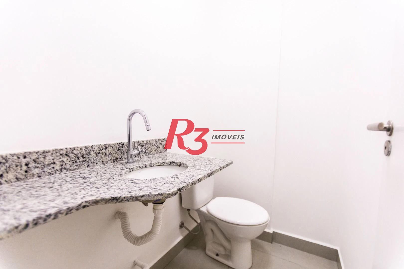 Sala para alugar, 42 m² por R$ 3.000,00/mês - Vila Matias - Santos/SP