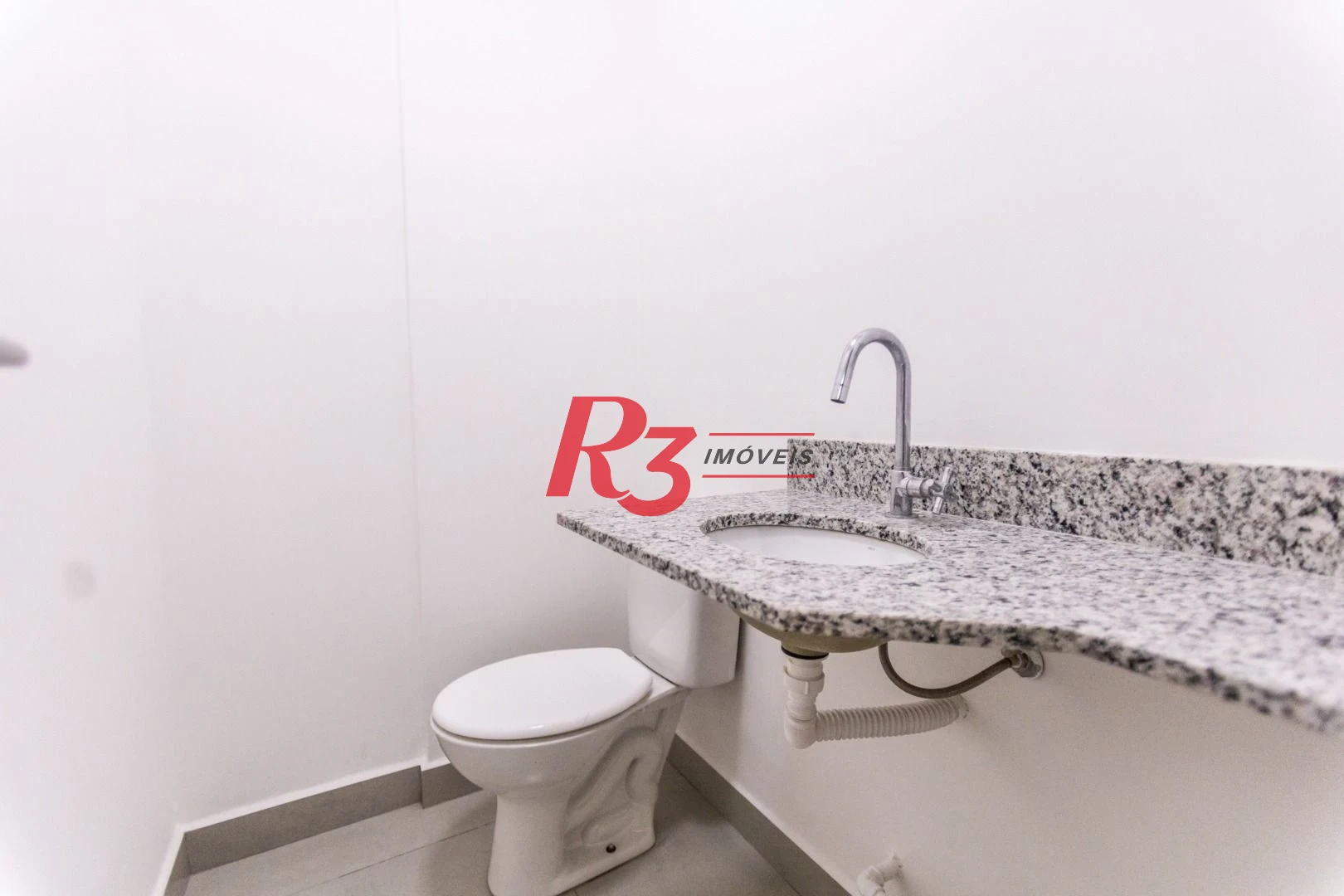 Sala para alugar, 42 m² por R$ 3.000,00/mês - Vila Matias - Santos/SP