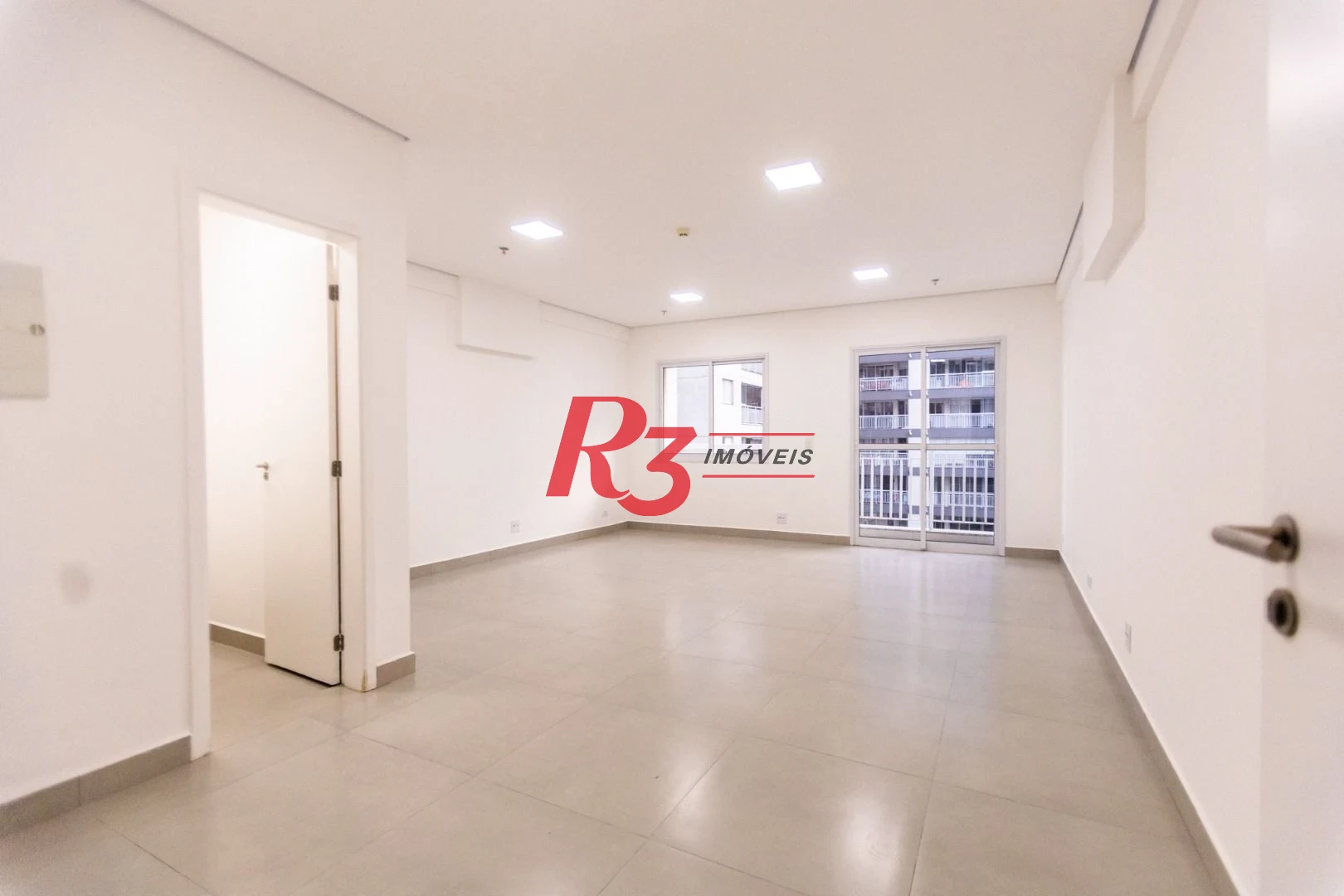 Sala para alugar, 42 m² por R$ 3.000,00/mês - Vila Matias - Santos/SP