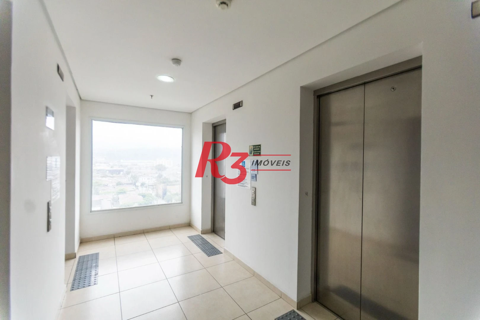 Sala à venda, 42 m² por R$ 370.000,00 - Vila Matias - Santos/SP