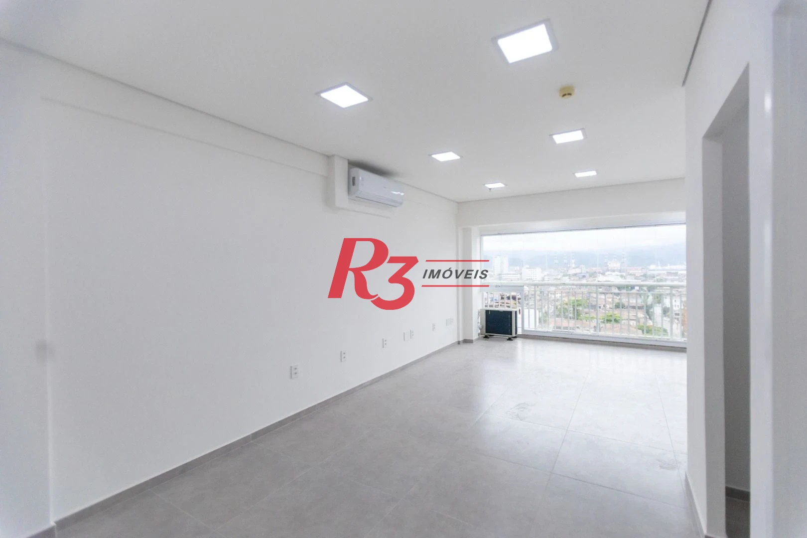 Sala à venda, 42 m² por R$ 370.000,00 - Vila Matias - Santos/SP
