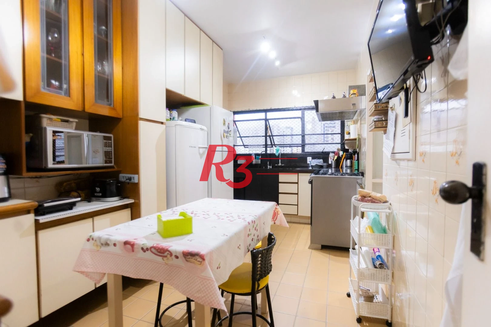 Apartamento com 3 dormitórios à venda, 169 m² por R$ 990.000,00 - Boqueirão - Santos/SP