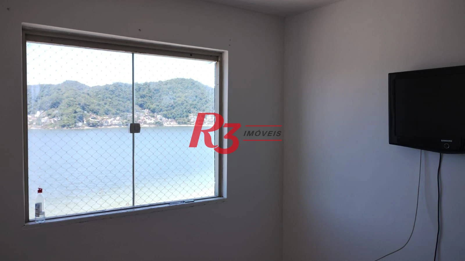 Apartamento com 3 dormitórios à venda, 107 m² por R$ 410.000,00 - Centro - São Vicente/SP