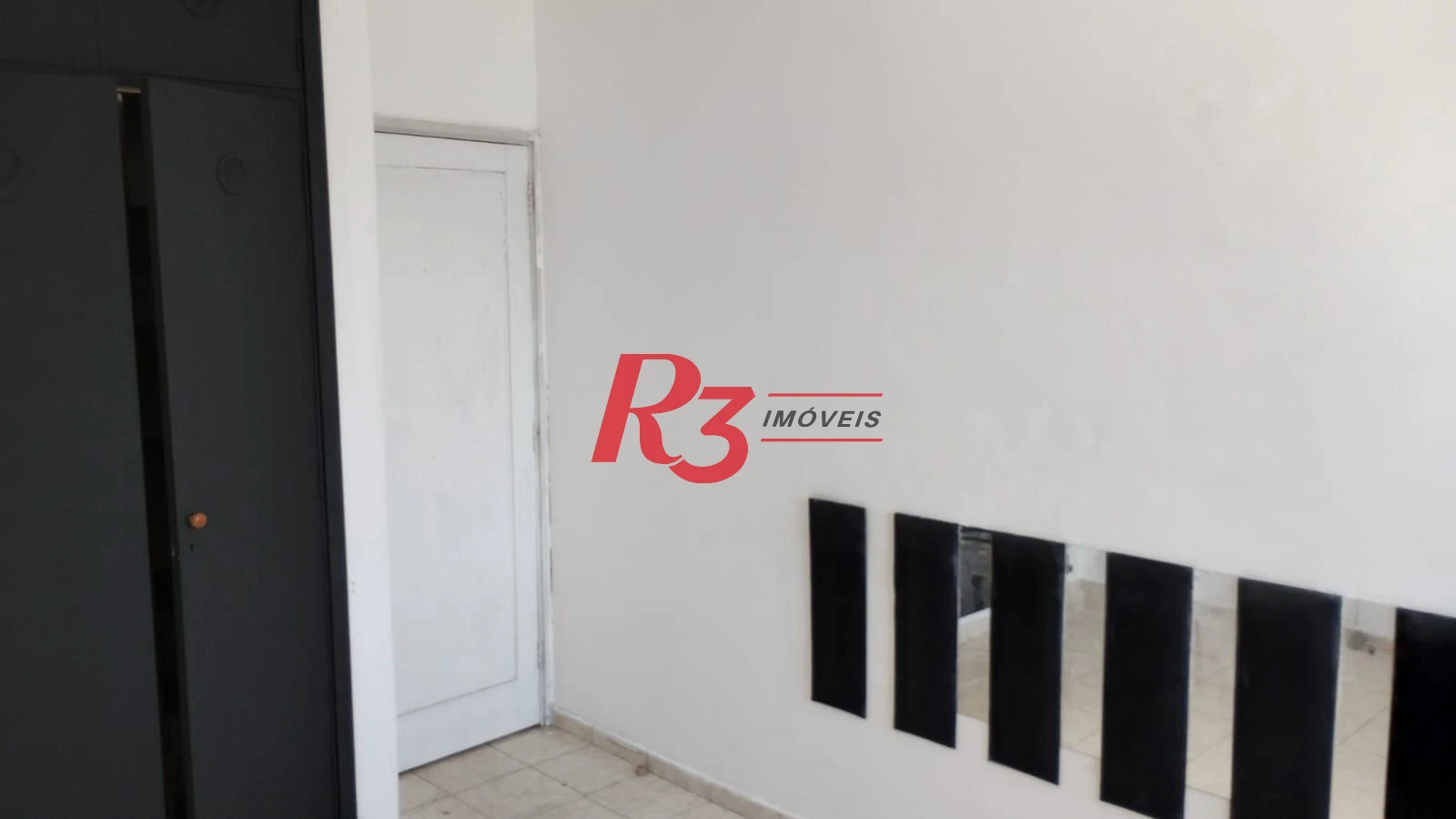 Apartamento com 3 dormitórios à venda, 107 m² por R$ 410.000,00 - Centro - São Vicente/SP