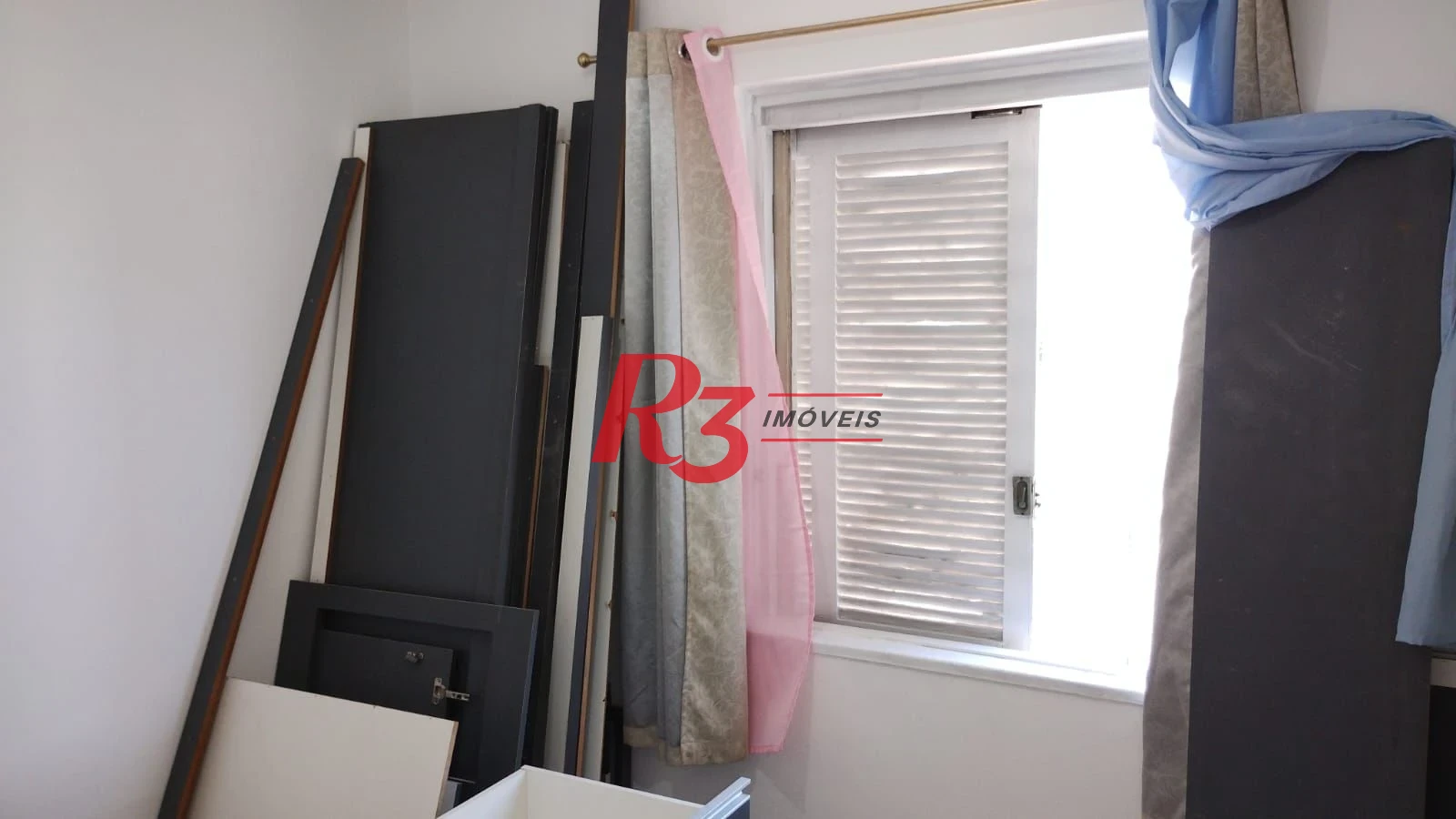 Apartamento com 3 dormitórios à venda, 107 m² por R$ 410.000,00 - Centro - São Vicente/SP