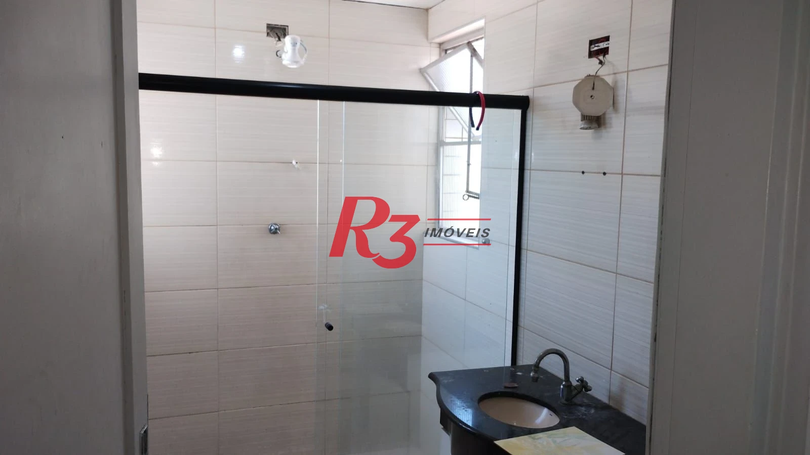 Apartamento com 3 dormitórios à venda, 107 m² por R$ 410.000,00 - Centro - São Vicente/SP