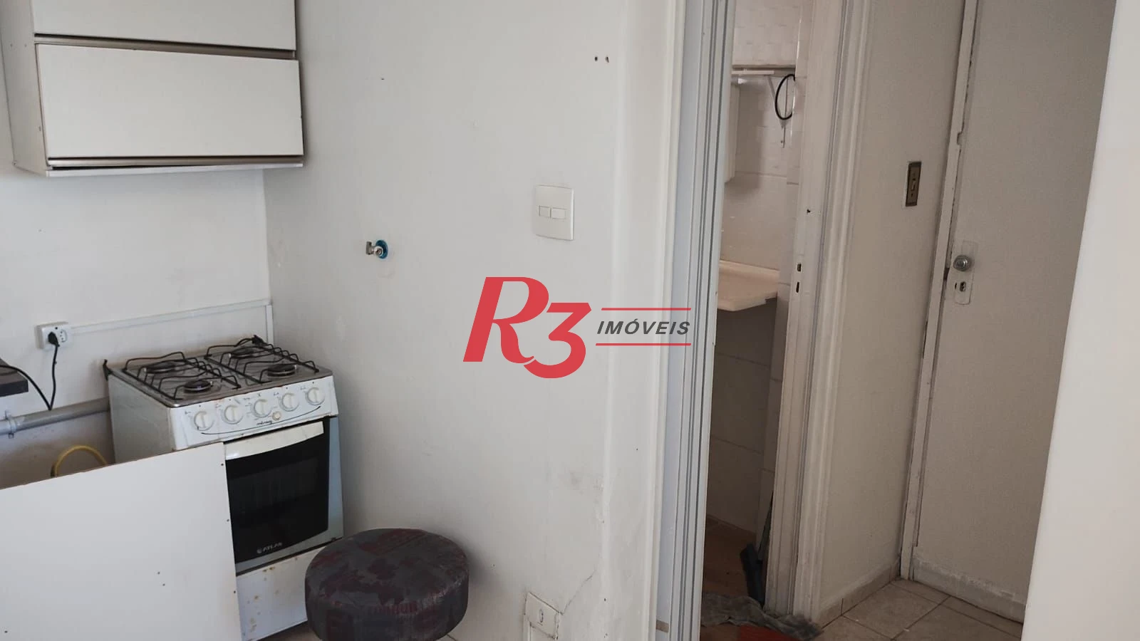 Apartamento com 3 dormitórios à venda, 107 m² por R$ 410.000,00 - Centro - São Vicente/SP