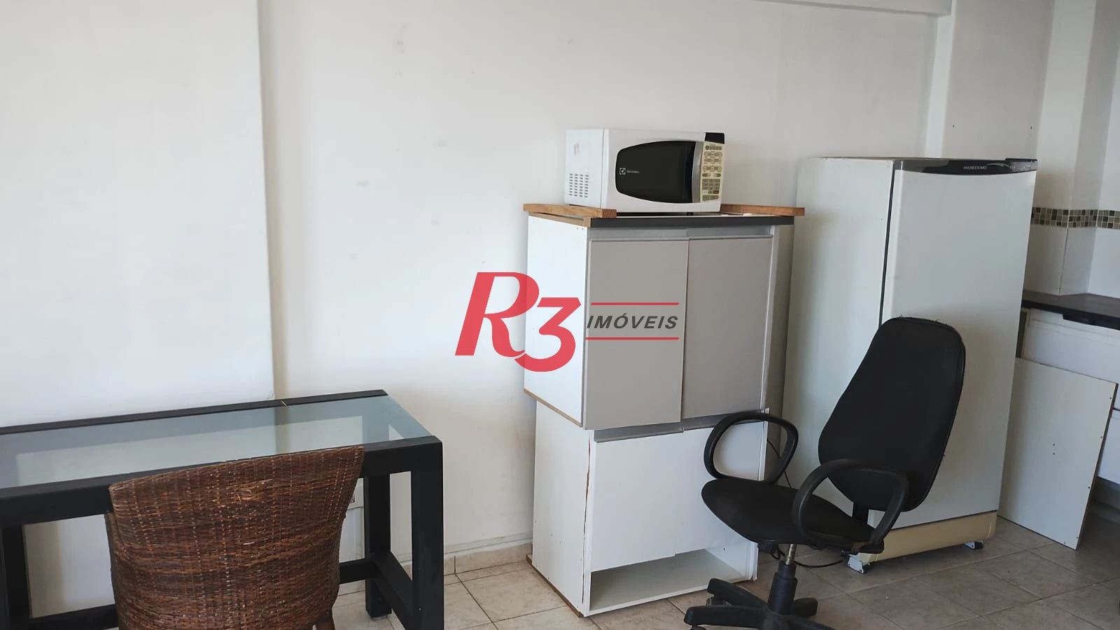 Apartamento com 3 dormitórios à venda, 107 m² por R$ 410.000,00 - Centro - São Vicente/SP