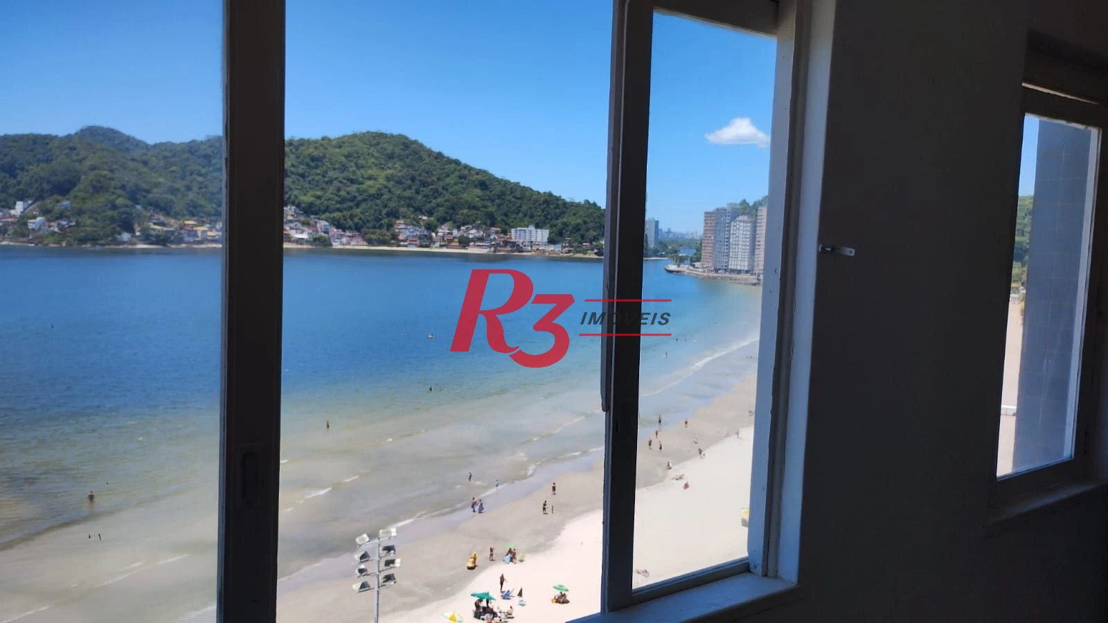 Apartamento com 3 dormitórios à venda, 107 m² por R$ 410.000,00 - Centro - São Vicente/SP