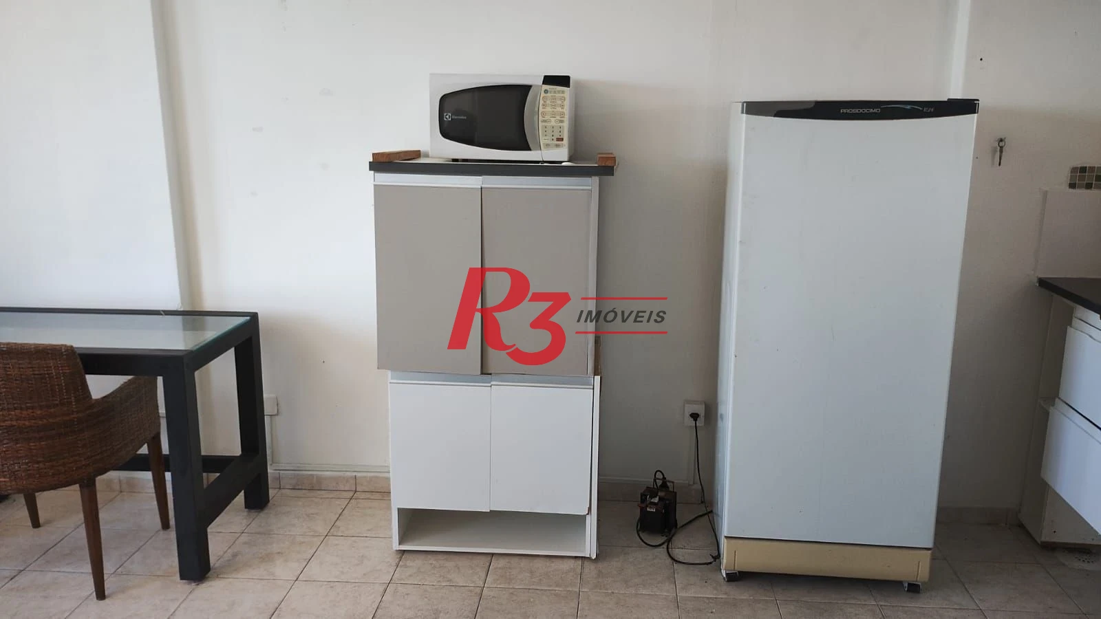 Apartamento com 3 dormitórios à venda, 107 m² por R$ 410.000,00 - Centro - São Vicente/SP