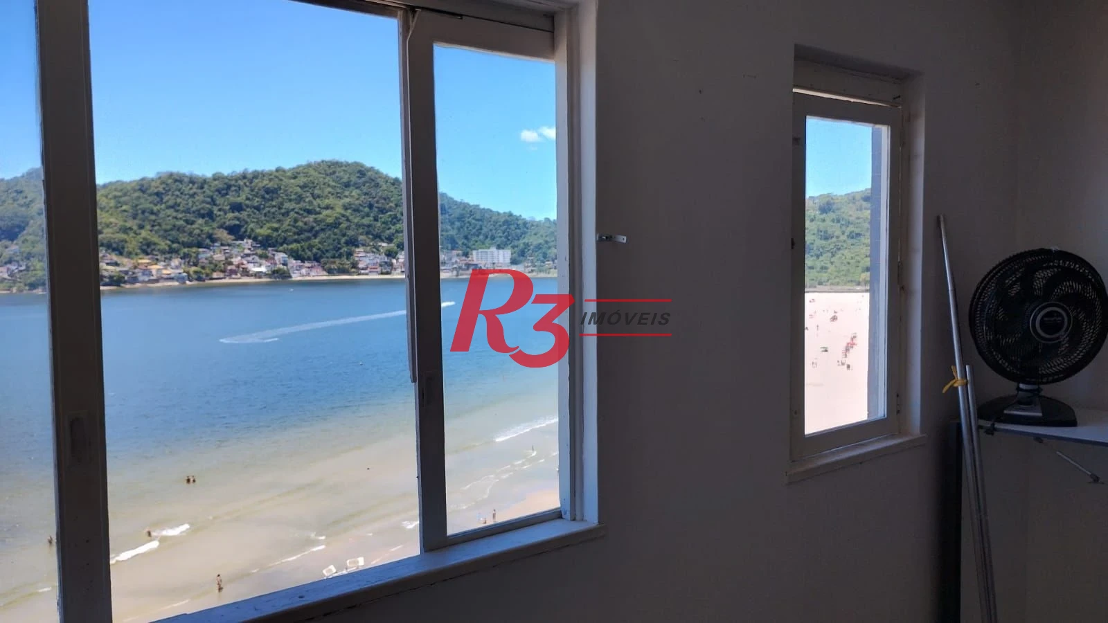 Apartamento com 3 dormitórios à venda, 107 m² por R$ 410.000,00 - Centro - São Vicente/SP