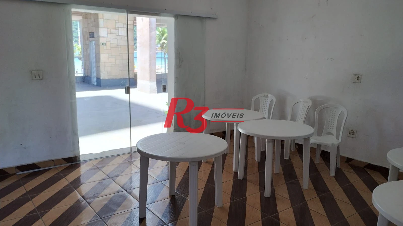 Apartamento com 3 dormitórios à venda, 107 m² por R$ 410.000,00 - Centro - São Vicente/SP
