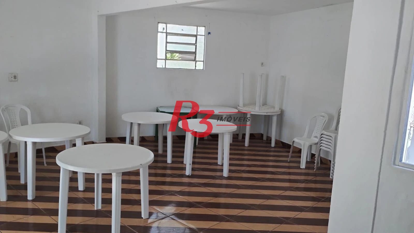 Apartamento com 3 dormitórios à venda, 107 m² por R$ 410.000,00 - Centro - São Vicente/SP