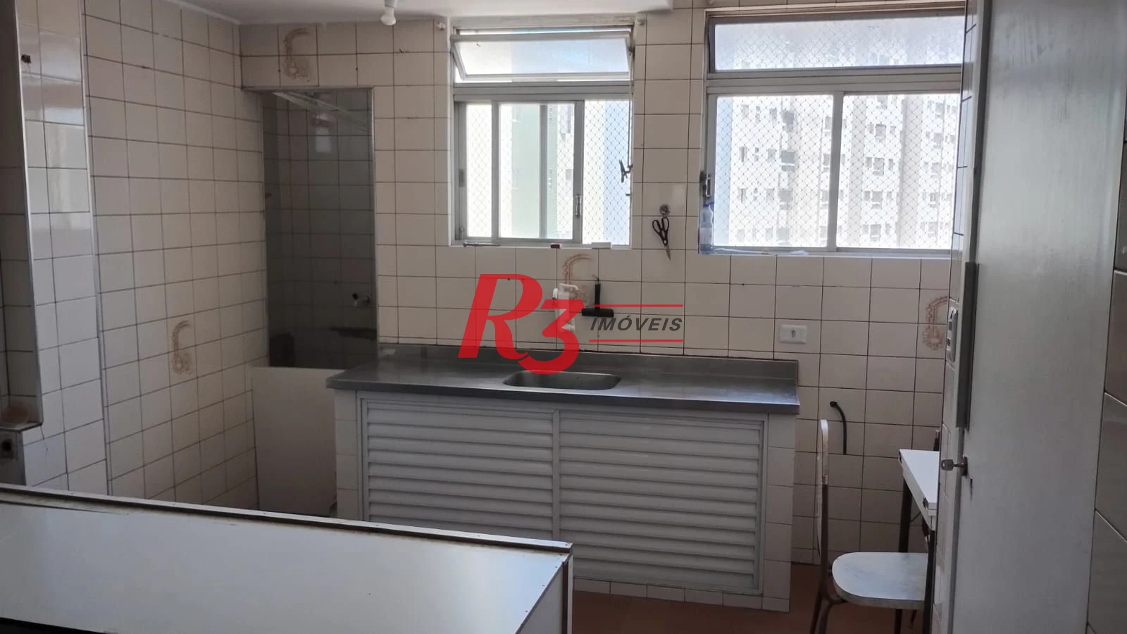 Apartamento com 3 dormitórios à venda, 107 m² por R$ 410.000,00 - Centro - São Vicente/SP
