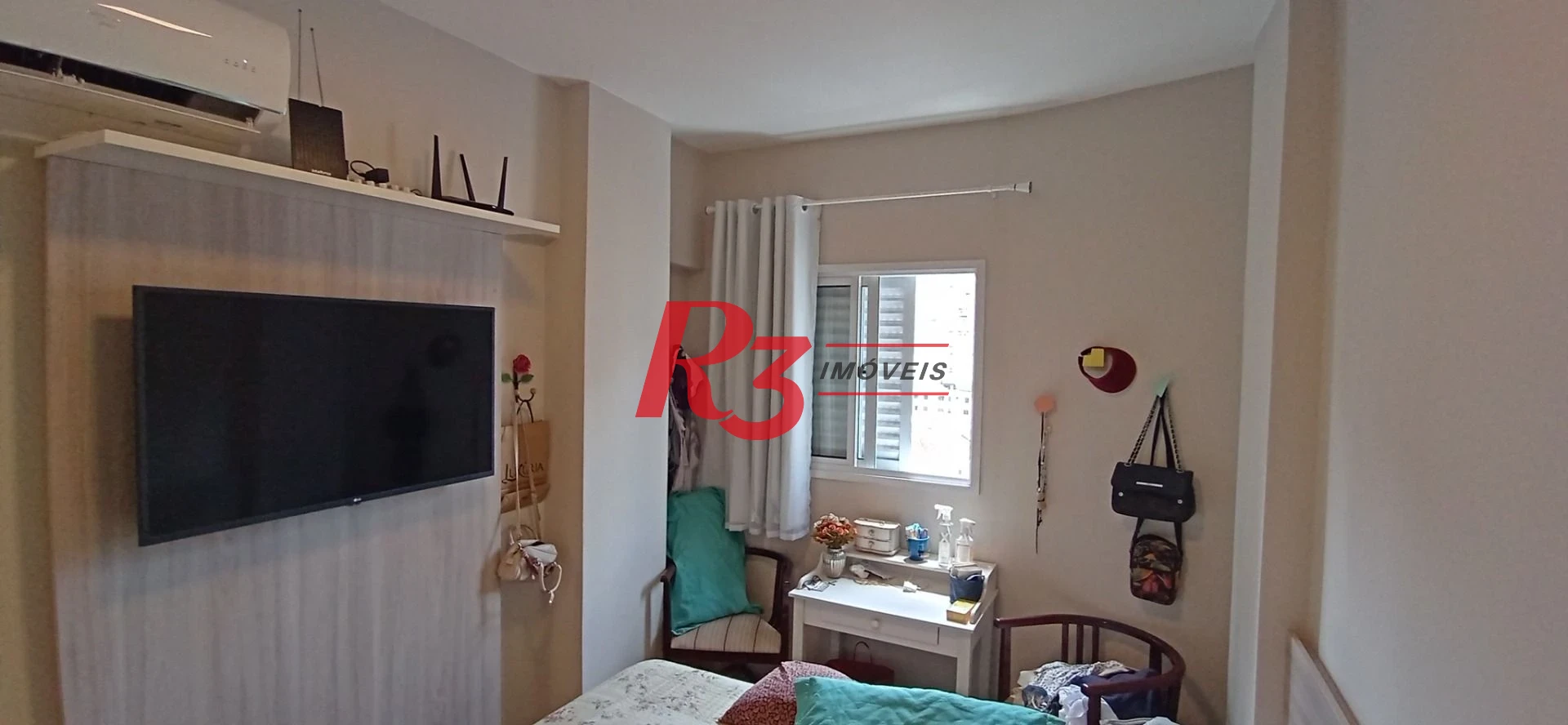 Apartamento com 2 dormitórios à venda, 69 m² por R$ 960.000,00 - Boqueirão - Santos/SP