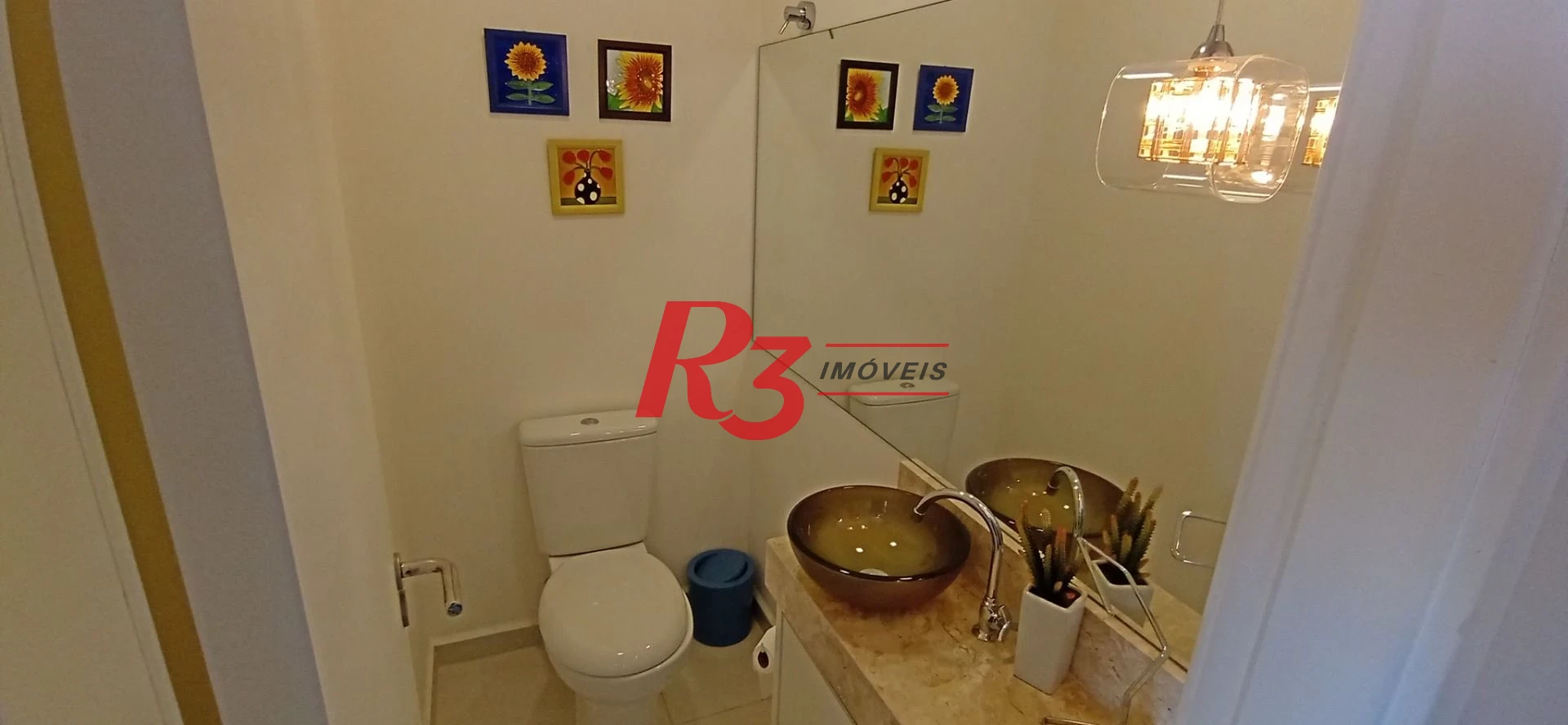 Apartamento com 2 dormitórios à venda, 69 m² por R$ 960.000,00 - Boqueirão - Santos/SP