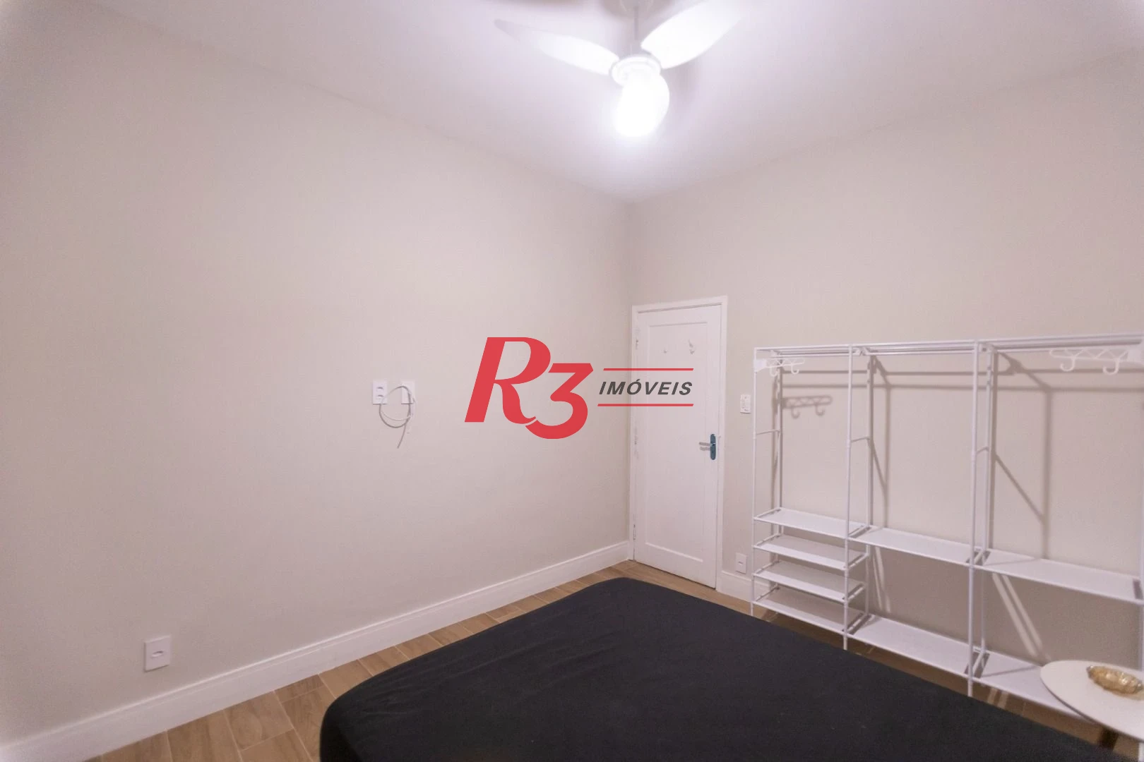 Apartamento com 2 dormitórios à venda, 55 m² por R$ 455.800,00 - Boqueirão - Santos/SP