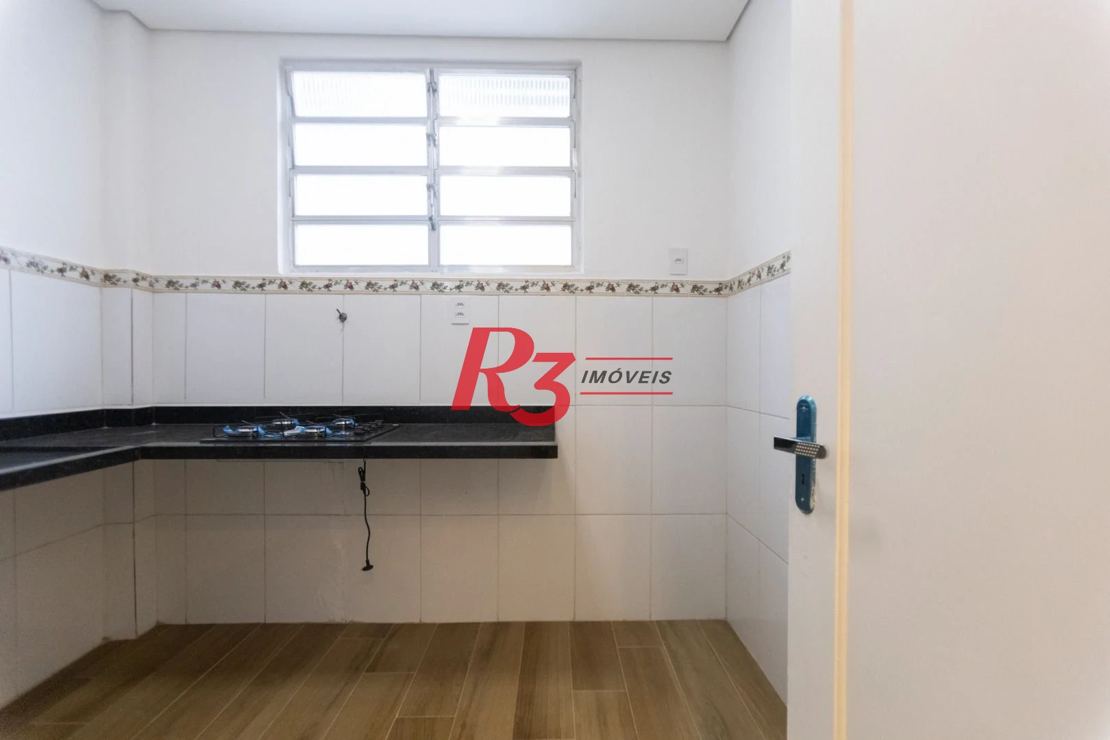 Apartamento com 2 dormitórios à venda, 55 m² por R$ 455.800,00 - Boqueirão - Santos/SP