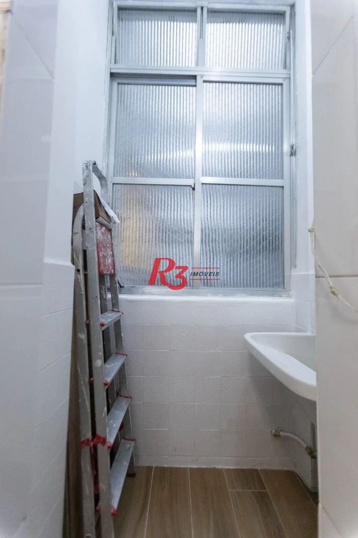 Apartamento com 2 dormitórios à venda, 55 m² por R$ 455.800,00 - Boqueirão - Santos/SP