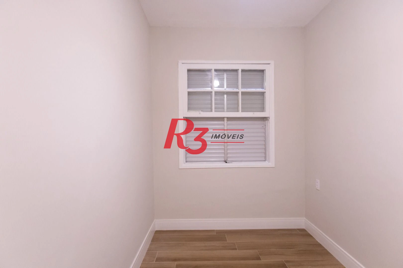 Apartamento com 2 dormitórios à venda, 55 m² por R$ 455.800,00 - Boqueirão - Santos/SP