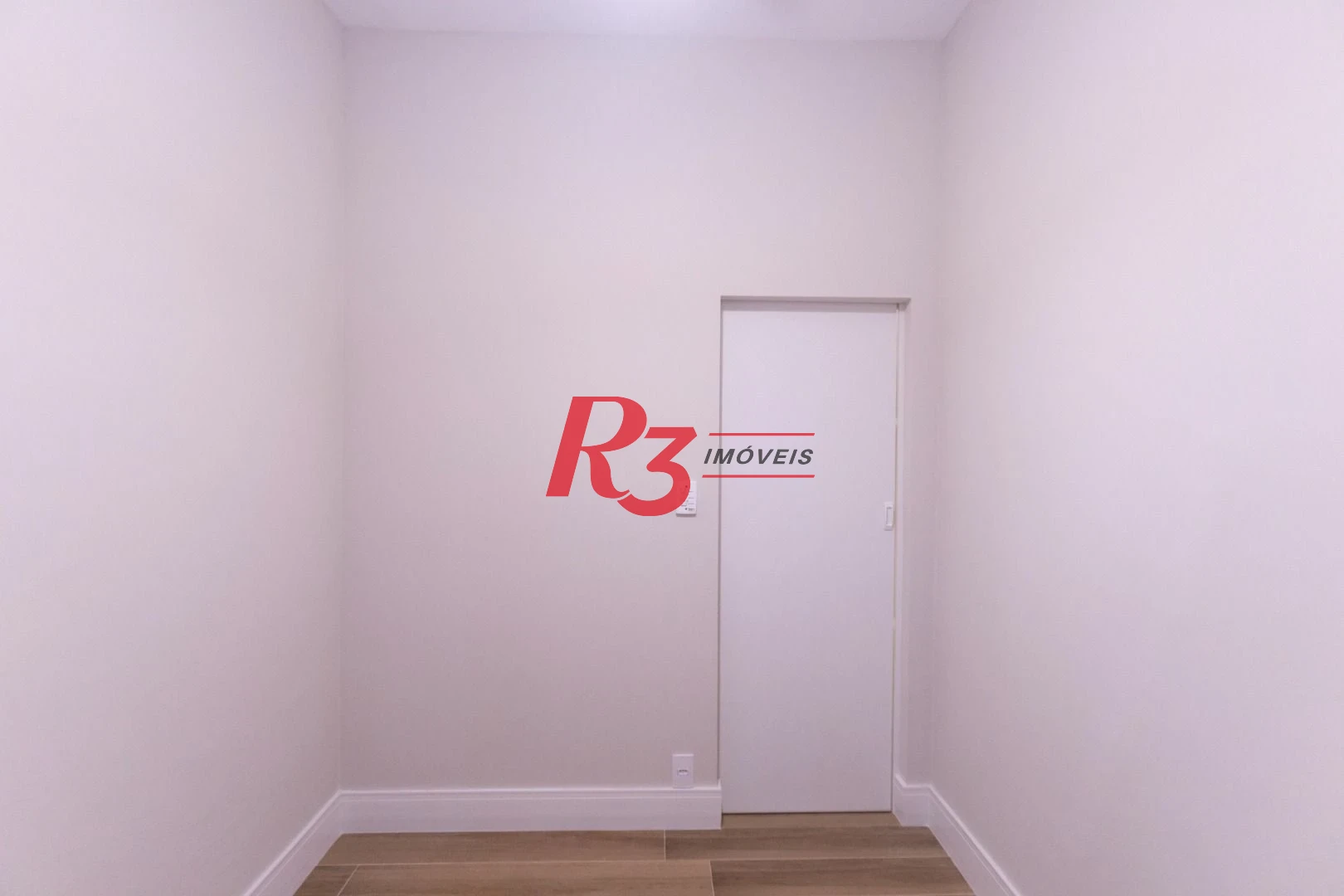Apartamento com 2 dormitórios à venda, 55 m² por R$ 455.800,00 - Boqueirão - Santos/SP