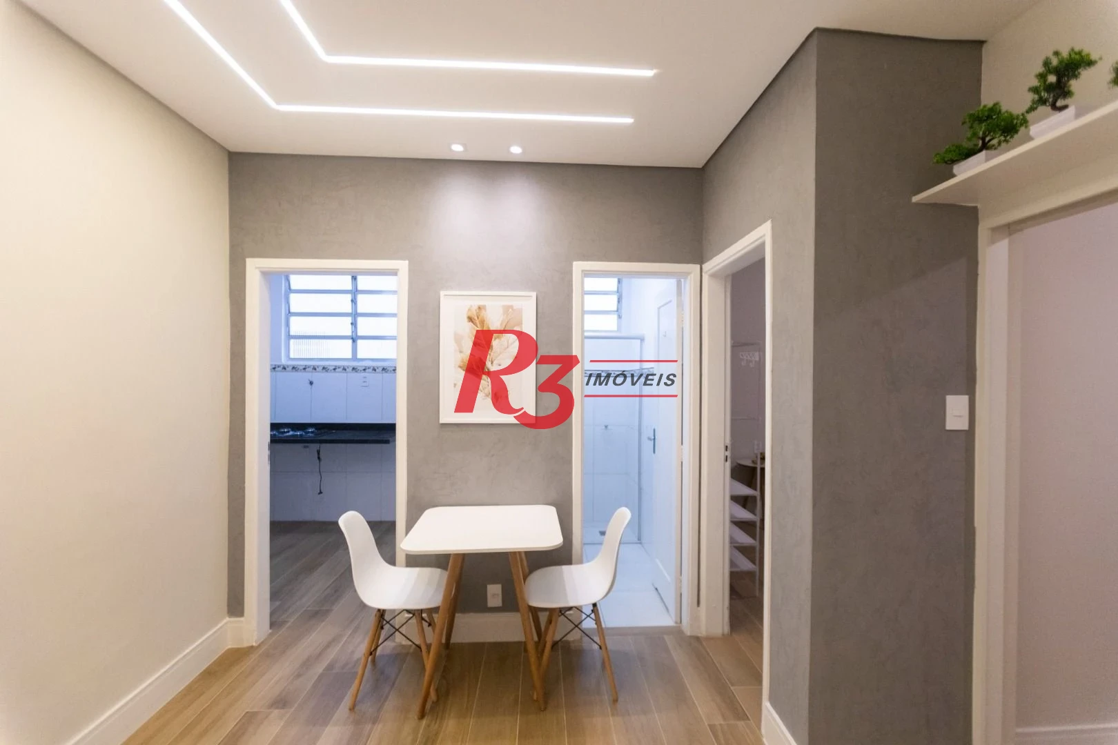 Apartamento com 2 dormitórios à venda, 55 m² por R$ 455.800,00 - Boqueirão - Santos/SP