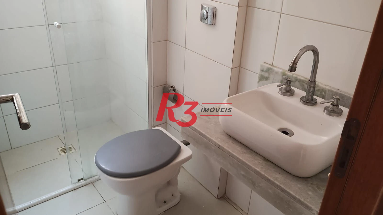 Apartamento com 1 dormitório à venda, 36 m² por R$ 330.000,00 - José Menino - Santos/SP