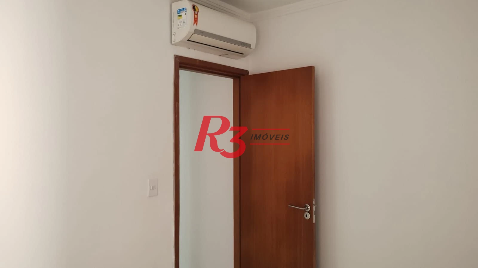 Apartamento com 1 dormitório à venda, 36 m² por R$ 330.000,00 - José Menino - Santos/SP