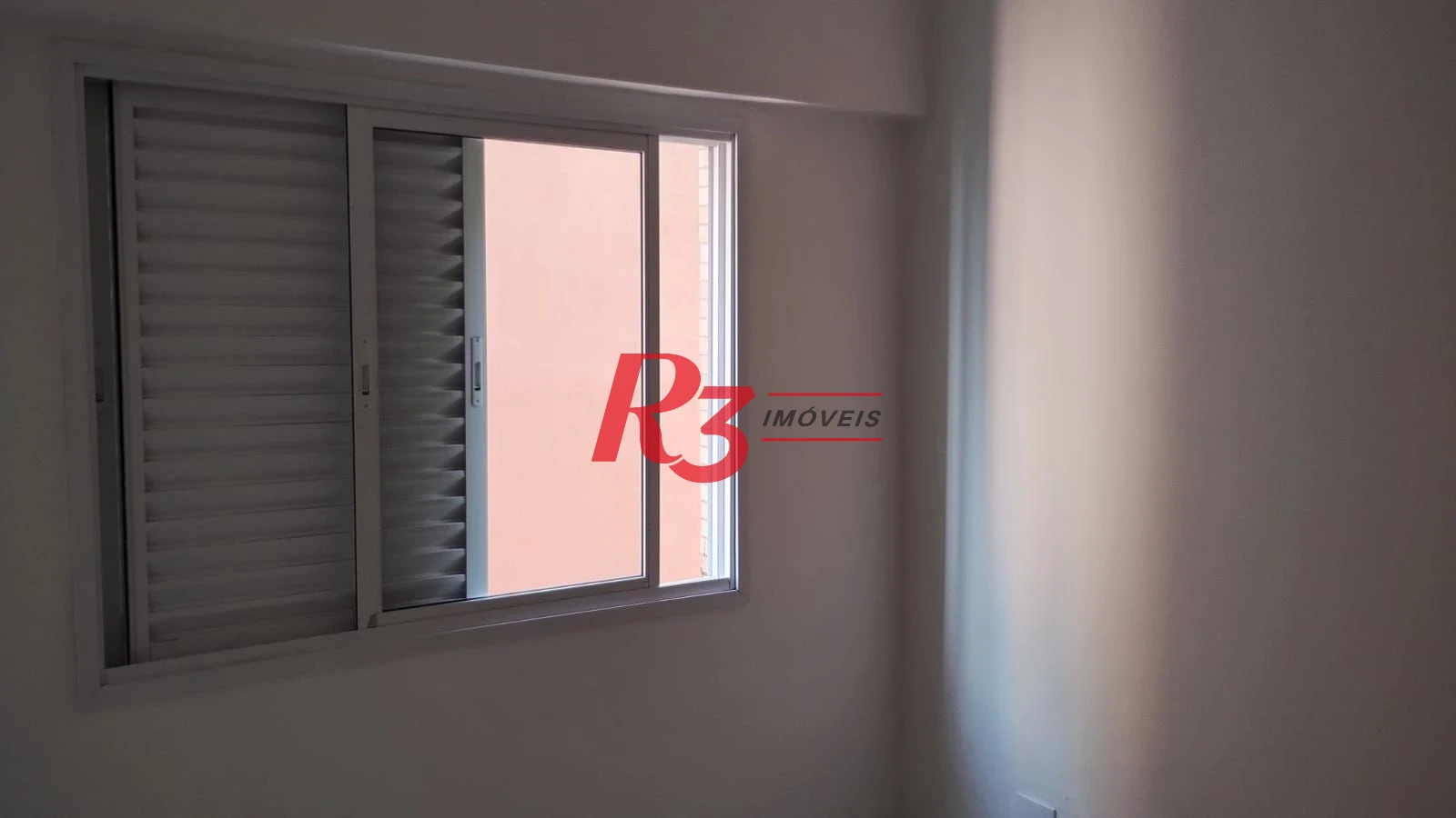 Apartamento com 1 dormitório à venda, 36 m² por R$ 330.000,00 - José Menino - Santos/SP