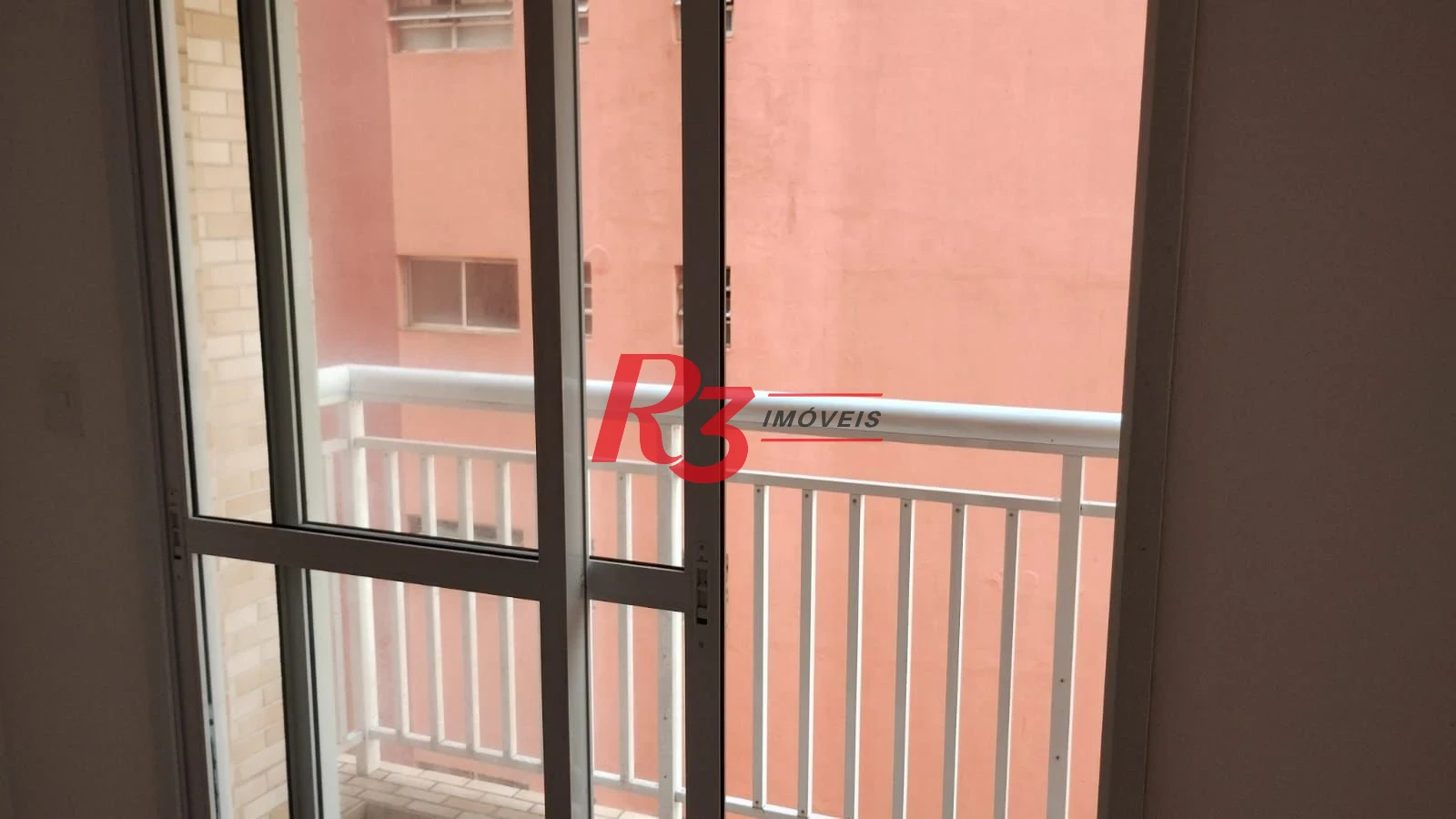 Apartamento com 1 dormitório à venda, 36 m² por R$ 330.000,00 - José Menino - Santos/SP