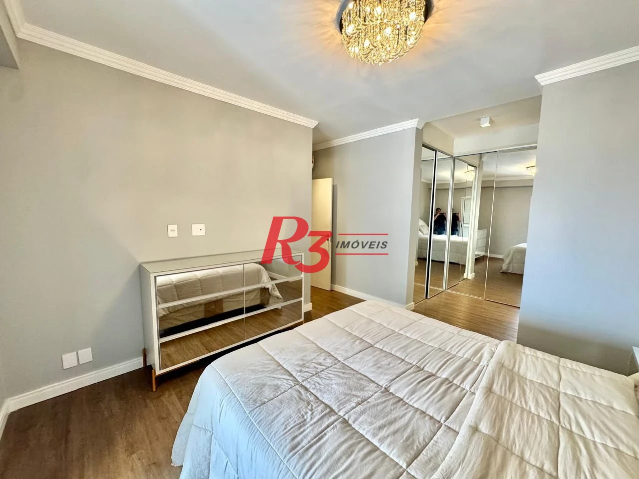 Cobertura com 5 dormitórios à venda, 265 m² por R$ 3.299.000,00 - Gonzaga - Santos/SP