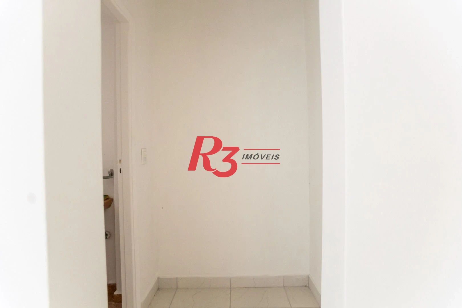Sala para alugar, 26 m² por R$ 3.000,00/mês - Centro - Santos/SP