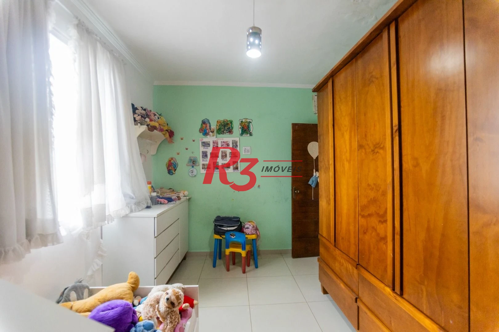 Casa com 2 dormitórios à venda, 110 m² por R$ 330.000,00 - Estuário - Santos/SP