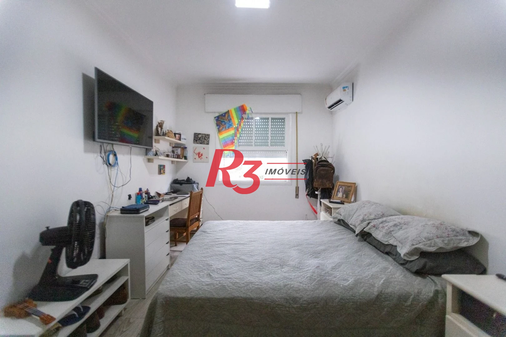 Apartamento com 3 dormitórios à venda, 153 m² por R$ 890.000,00 - Gonzaga - Santos/SP