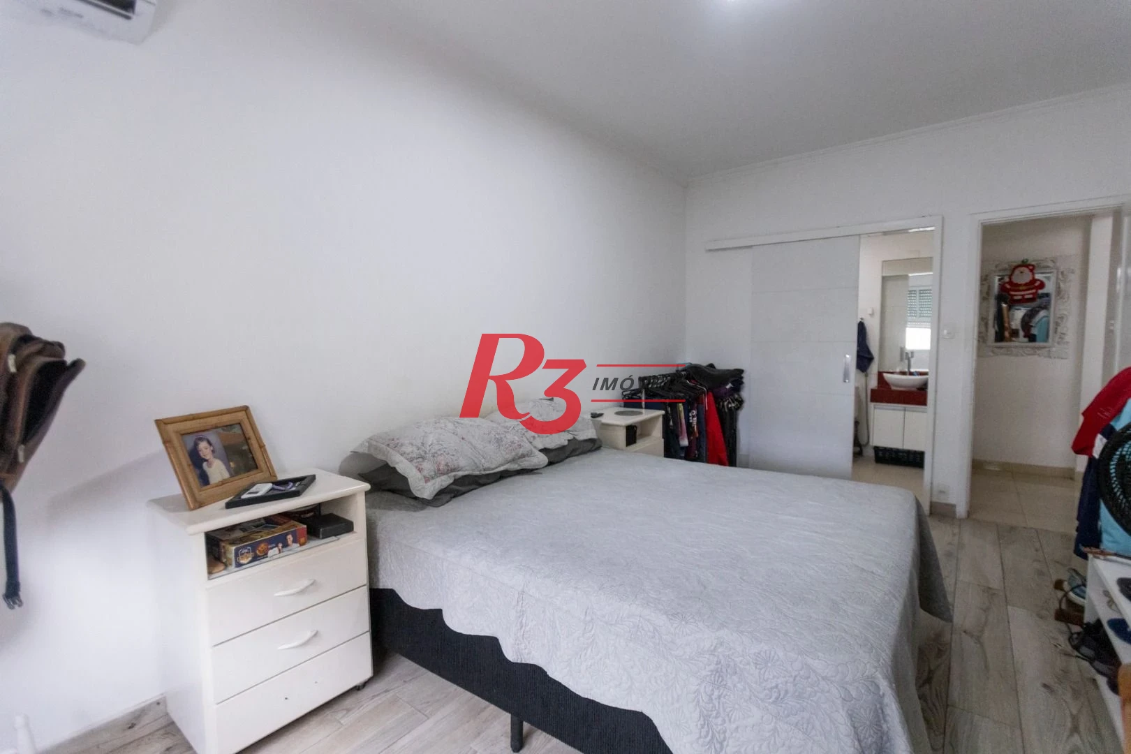 Apartamento com 3 dormitórios à venda, 153 m² por R$ 890.000,00 - Gonzaga - Santos/SP