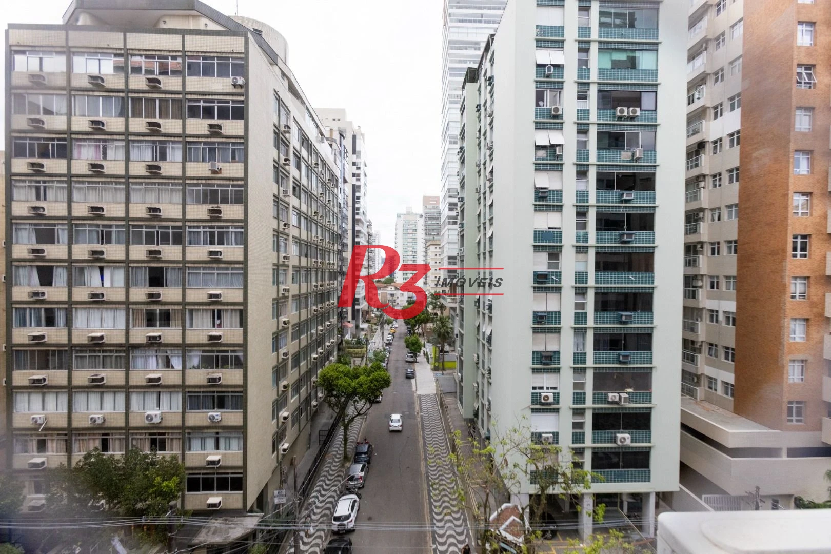 Apartamento com 3 dormitórios à venda, 153 m² por R$ 890.000,00 - Gonzaga - Santos/SP